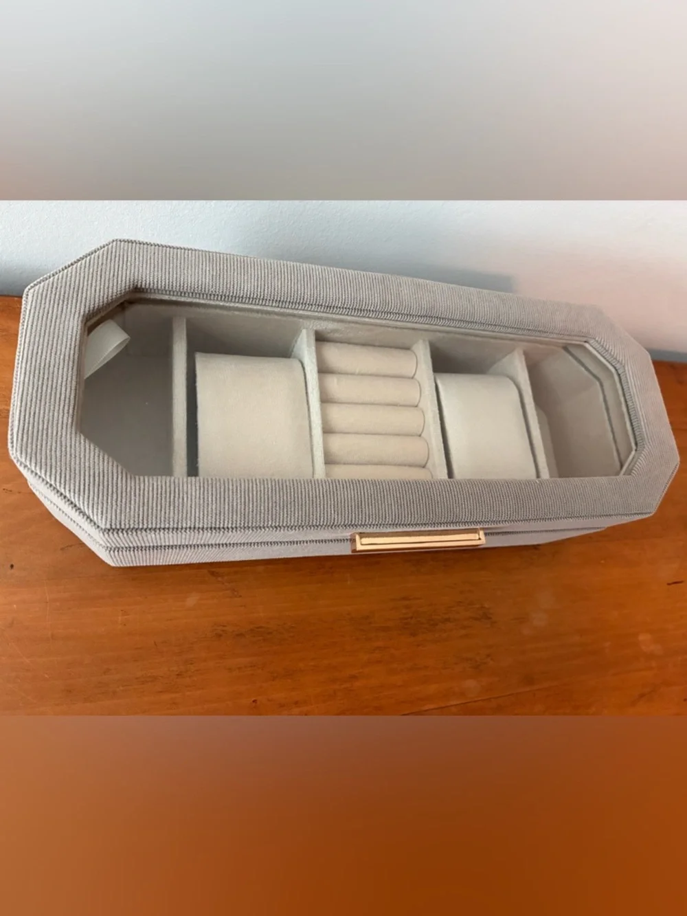 SANZIE 🆕 Velvet Fabric Jewelry Organizer Box with glass top and handle